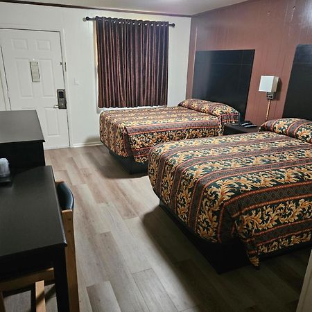 Traveler'S Inn Roanoke 外观 照片